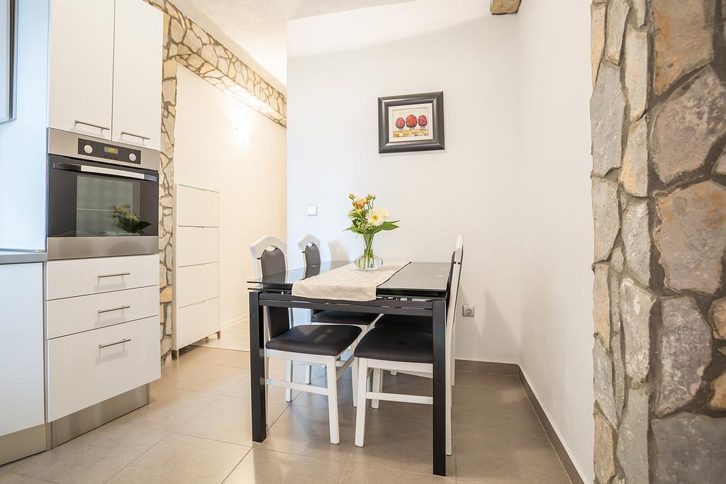 Apartments Sara Hvar Town Room photo